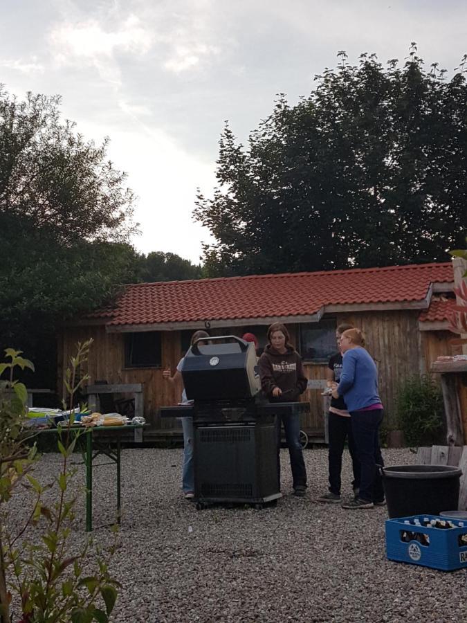 Chrom Ranch Reiterhof Panzió Memmingen Kültér fotó