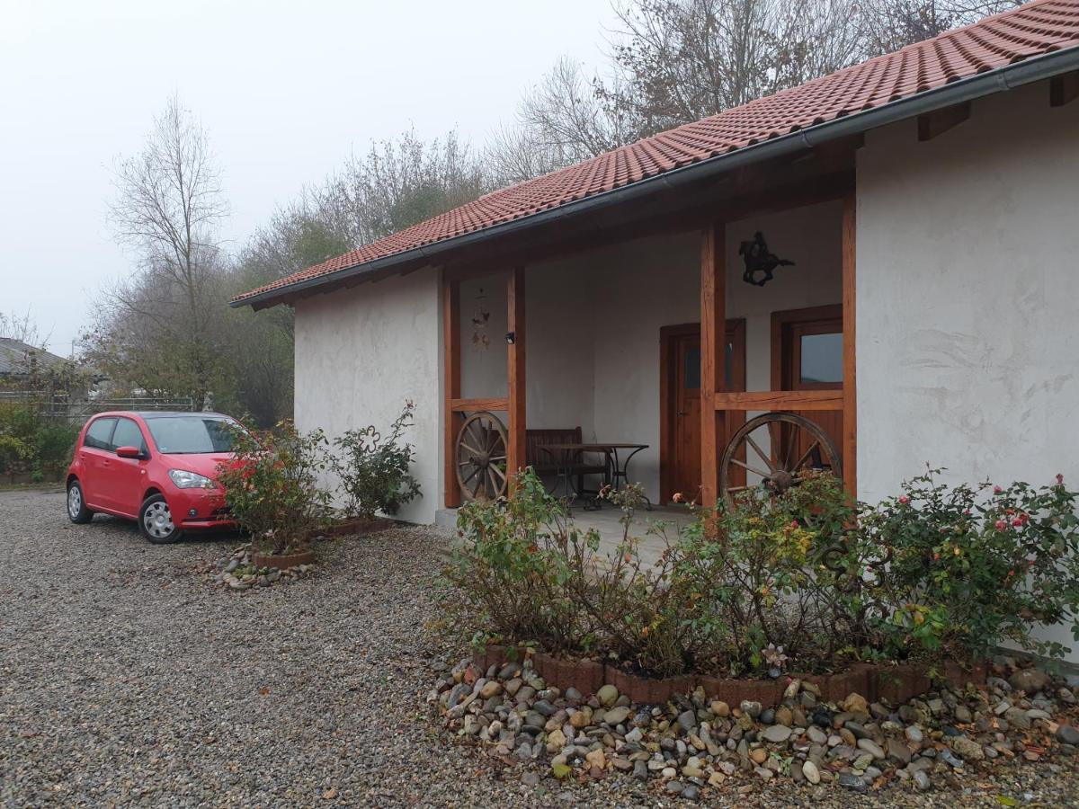 Chrom Ranch Reiterhof Panzió Memmingen Kültér fotó